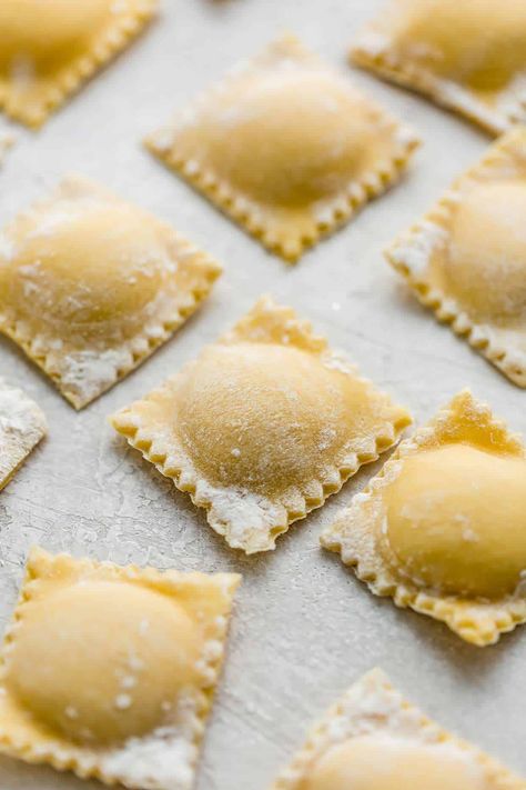 Butternut Squash Ravioli — Salt & Baker Ravioli Pasta Recipe, Ravioli Recipe Homemade, Make Ravioli, How To Make Ravioli, Ravioli Dough, Ravioli Filling, Ravioli Pasta, Homemade Pasta Recipe, Butternut Squash Ravioli