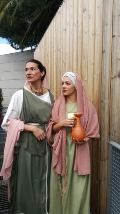 The Chosen Womens Costumes, Biblical Clothing Woman Dresses, The Chosen Outfits, Bible Costumes For Women, Biblical Costumes For Women, Jewish Woman Clothing, Biblical Clothing, Saint Costume, Biblical Costumes