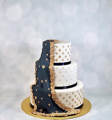 Dupatta wedding cake  by soods - http://cakesdecor.com/cakes/326623-dupatta-wedding-cake Mehandi Cake, Henna Cake Designs, Bollywood Cake, Dupatta Ideas, Henna Cake, Black White Cakes, Indian Cake, Designer Cakes, Instagram Cake