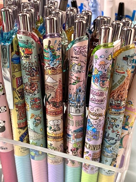 Cute Back To School Stationary, Stationary To Buy, Stationary Pens, Aesthetic Pens, Stationery Aesthetic, Studying Stationary, Pretty School Supplies, Stationery Obsession, Cute Stationary School Supplies