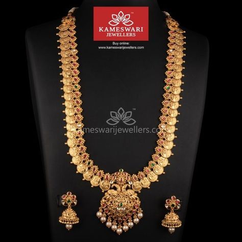 Laxmi Devi Gold Locket, Kameswari Jewellers, Temple Jewelry Necklace, Gold Temple Jewellery, Rings Ideas, Beautiful Gold Necklaces, Gold Necklace Indian Bridal Jewelry, Gold Wedding Jewelry, Gold Bride Jewelry