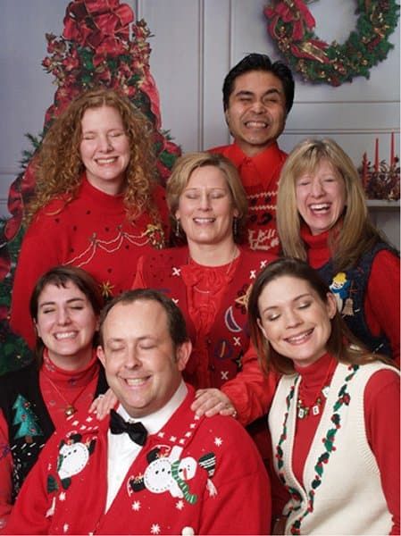 Funny Family Christmas Pictures, Awkward Family Christmas, Funny Christmas Photo Cards, Funny Family Christmas Cards, Funny Christmas Photos, Christmas Humor Ecards, Funny Family Photos, Funny Christmas Pictures, Awkward Photos