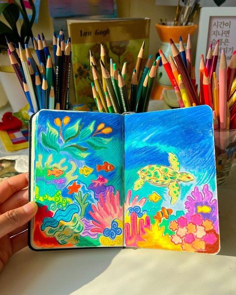 Oil Pastel Art, Sketchbook Art Journal, Art Diary, Arte Sketchbook, Color Pencil Art, Art Inspiration Painting, Book Art Drawings, Pastel Art, Cool Art Drawings