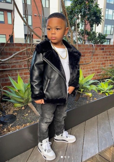 He's grown Toddler Boy Fashion Swag, Baby Boy Winter Outfits, Baby Boy Outfits Swag, Mother Daughter Fashion, Baby Boy Swag, Swag Boys