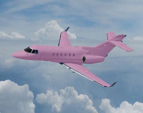 PANTONE Color of the Year 2014 - Radiant Orchid airplane  some day wanna ride on a pink jet wud be the bomb Pink Helicopter, Pink Airplane, Air Stewardess, Flying Airplane, Jet Privé, Pink Board, Pink Cars, Airplane Car, Tout Rose