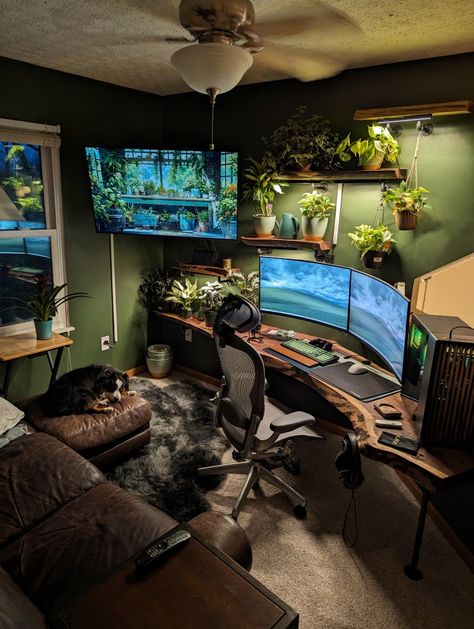 Green Pc Setup, Green Pc, Games Room Inspiration, Cozy Desk, Home Studio Setup, Pc Gaming Setup, Bedroom Setup, Room Redesign, Gaming Room Setup