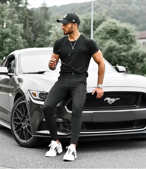 Man With Car Photoshoot, Men Car Poses, Car Guy Photoshoot, Photography Poses With Car, Car Photoshoot Men, Car Poses Men, Winter Drip Outfits, Winter Outfits Men Classy, Men Winter Streetwear