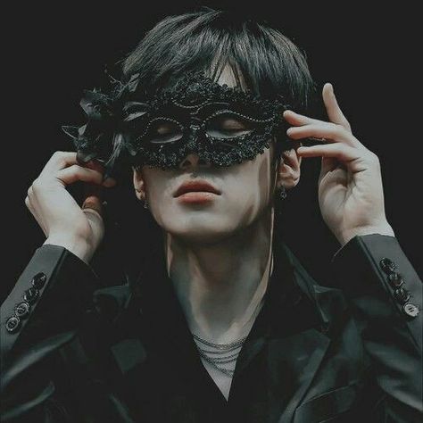 Masquerade Mask Aesthetic Male, Masked Ball Aesthetic, Masquerade Ball Gowns Elegant With Mask, Masquerade Photoshoot, Masquerade Mask Aesthetic, Masquerade Ball Aesthetic, Masquerade Ball Outfit, Masquarade Mask, Masquerade Aesthetic