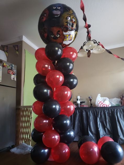 Building the FNAF themed balloon column for the boys birthday party took a bit of time and effort but wasn't bad at all. We cheated and used our air mattress pump for the big 34in FNAF balloon from party city Fnaf Birthday Party, Fnaf Birthday, Fnaf Party, Birthday Party Balloons, Boys Birthday Party, Balloon Arrangements, 10th Birthday Parties, Birthday Party Balloon, Balloon Backdrop