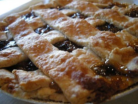 Raisin Pie Filling Recipe, Raisin Pie Recipe Easy, Old Fashioned Raisin Pie Recipe, Muscadine Recipe, Raisin Pie Recipe, Grape Pie, Raisin Pie, Sweet Potato Pie Southern, Raisin Recipes