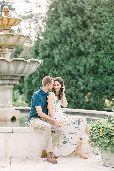 Engagement photo outfit, what to wear for engagement session, how to coordinate outfits for photos, couple on fountain, engagement photos in garden, engagement session dress Couples Photoshoot Fountain, Couple Photo Poses In Garden, Fountain Couple Pictures, Garden Engagement Pictures Outfits, Engagement Photo Garden, Engagement Photos Outfits Garden, Engagement Photoshoot Ideas Garden, Engagement Photos Fountain, Orlando Engagement Photos