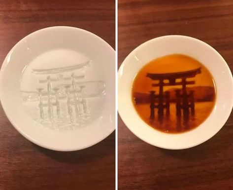 After Pouring Soy Sauce Into These Plates, Entire “Hidden Paintings” Appear | Bored Panda Stick Figure Costume, Star Ice Cubes, Porcelain Dishes, Game Of Thrones Dragons, Porcelain Dish, Creative Packaging, Japanese Design, Everyday Items, Soy Sauce