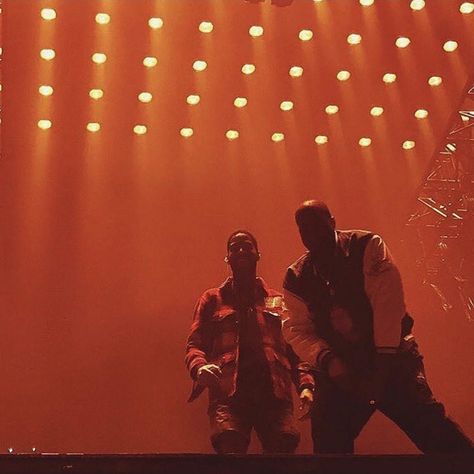 Saint Pablo Tour, Saint Pablo, Arte Hip Hop, Spotify Covers, Football Wallpaper, New Poster, Kanye West, Hip Hop, Football