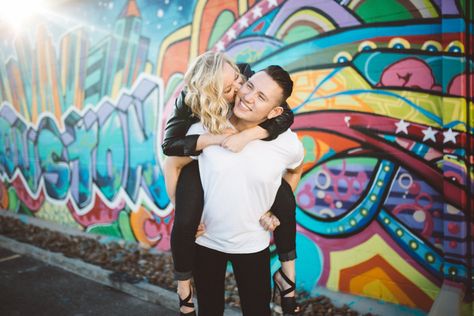 Urban Family Pictures, Urban Family Photography, Shooting Couple, Graffiti Pictures, Engagement Picture Outfits, Graffiti Photography, Graffiti Murals, Trust You, Photographs Ideas