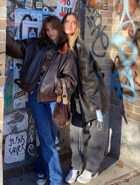 Downtown Outfits, Wardrobe Tips, Outfits Chic, Nice Style, Chic Fashion, Fashion Ideas, Graffiti, Outfit Inspirations, Cute Outfits