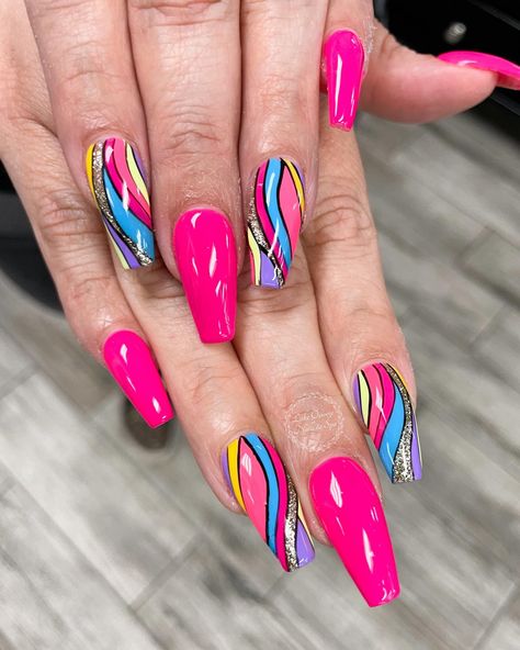 Bedazzle Nails, March Nail Designs, 80s Nails, March Nail, Sunny Nails, Bright Nail Art, Bright Nail Designs, March Nails, Nails Art Designs