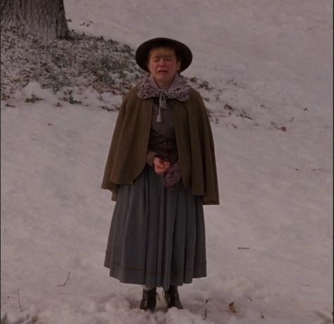 Amy March Outfit, March Moodboard, Little Women Costumes, March Outfits, Amy March, Little Women 2019, Louis Garrel, Greta Gerwig, Louisa May Alcott