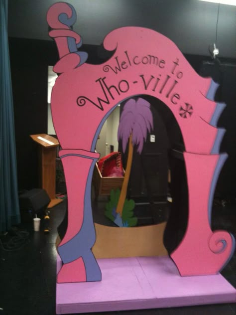 reverse side of movable prop, Seussical Dr Seuss Parade Float Ideas, Welcome To Whoville Arch, Whoville Window Display, Whoville Set Design, Christmas Whoville Decorations, Whoville Archway, Whoville Trunk Or Treat, Hooville Christmas Decorations, Seussical Decorations