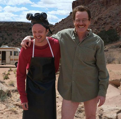 Breaking Bad Cast, Breaking Bad 3, Breaking Bad Jesse, Beautiful Universe, Aaron Paul, Bryan Cranston, Bad Photos, Bad Memes, Walter White