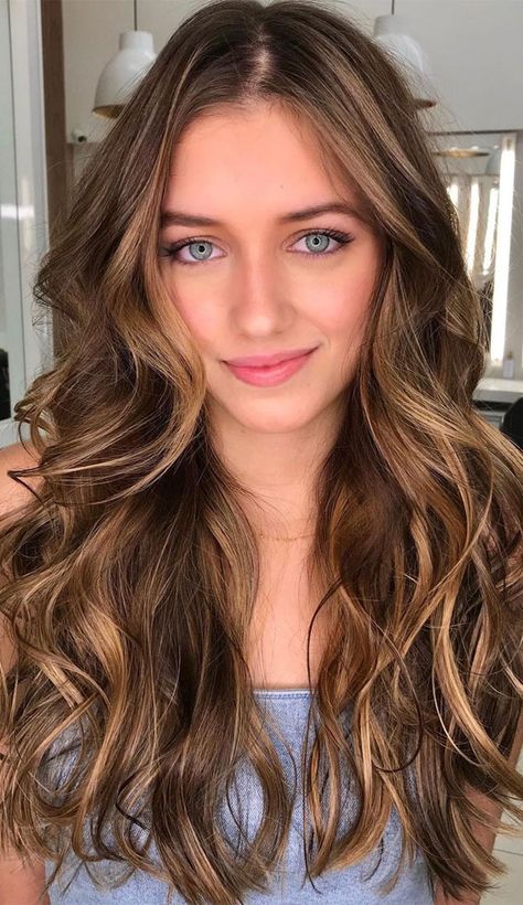 Hair Color Dark Blonde Caramel, Best Brunette Hair Color For Light Skin Blue Eyes, Summer Golden Brown Hair, Lowlights Caramel, 7n Hair, Baby Lights Caramelo, Hot Toffee Blonde Hair, Baby Highlights Brown Hair, 7n Hair Color