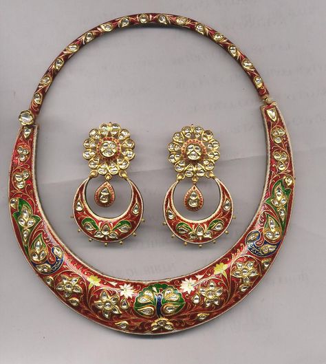 HANSHLI KUNDAN MEENA OLD Jewellry Box, Affordable Engagement Rings, Rajputi Jewellery, Bridal Jewelery, Gold Pendant Jewelry, Indian Jewelry Sets, Antique Gold Jewelry, Polki Jewellery, Gold Jewellery Design Necklaces