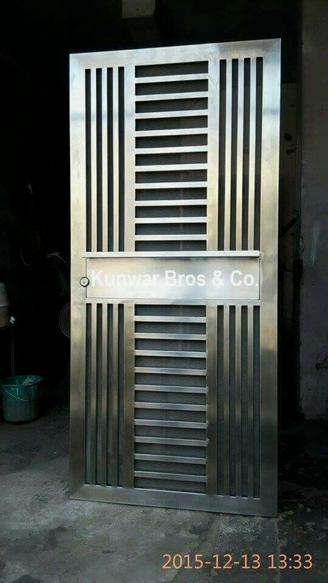 Pintu Interior, Stainless Steel Gate, Grill Gate, Steel Security Doors, Grill Gate Design, Metal Doors Design, Steel Door Design, Iron Door Design, Steel Gate Design