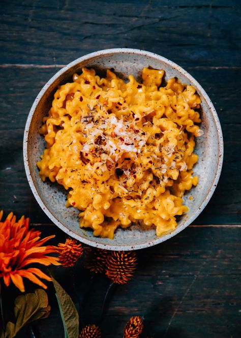 Creamy Honeynut Squash Pasta | Well and Full Autumn Pasta Recipes, Honeynut Squash, Vegetarian Thanksgiving Recipes, Squash Pasta, Best Food Photography, Squash Salad, Vegetarian Thanksgiving, Pasta Pot, Fall Dishes