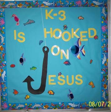 Christian Ocean Themed Bible School or Sunday School Bulletin Board Idea Hooked On Jesus Bulletin Board, Jesus Bulletin Boards, Ocean Bulletin Board, Bible Bulletin Boards, Preschool Door, Scuba Vbs, Christian Classroom, Christian Bulletin Boards, Sunday School Decorations