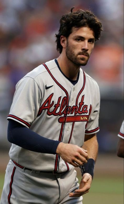 Hot Baseball Players, Blonde Kids, Dansby Swanson, Baseball Guys, Baseball Boys, Sports Aesthetic, Mlb Players, Interesting Photos, Boy Hairstyles