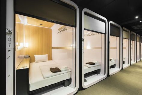 Kyoto Capsule Hotel – 5 Unique Places For Your Stay in Kyoto Capsule Bed, Sleep Box, Pod Hotels, Sleeping Pods, Hostels Design, Cabin Small, Capsule Hotel, Hotel Safe, House Cabin