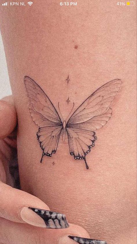 Hand And Finger Tattoos, Small Pretty Tattoos, Small Hand Tattoos, Butterfly Tattoo Designs, Classy Tattoos, Line Art Tattoos, Discreet Tattoos, Girly Tattoos, Elegant Tattoos