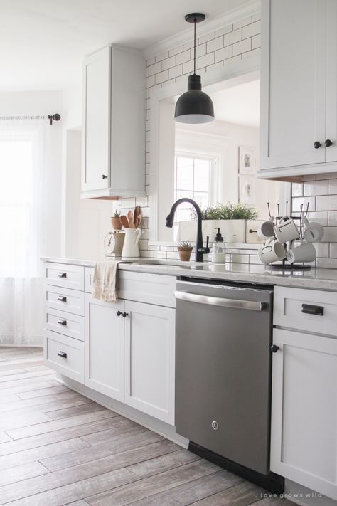 Touches of lace and other feminine fabrics soften this beautiful farmhouse for easy summer style. Ikea Axstad Kitchen, Axstad Kitchen, Ikea Axstad, Washable Kitchen Runner, Counter Styling, Rugs For Kitchen, Beautiful Weekend, Kitchen Containers, All White Kitchen