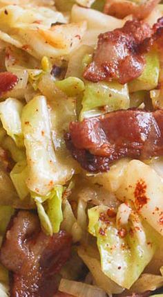 Fried Cabbage.                                                                                                                                                                                 Más Boiled Cabbage Recipe, Fried Cabbage With Bacon, Cabbage Recipes Southern, Cabbage With Bacon, Fried Cabbage Recipes, Southern Fried Cabbage, Boiled Cabbage, Bacon Fried Cabbage, Recipes Soul Food