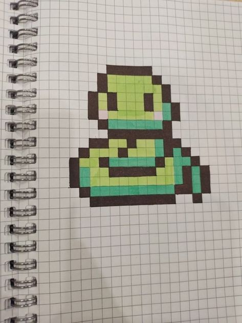 Pixel Art Aesthetic Easy Small, Things To Draw On Graph Paper, Snake Pixel Art, Pixel Drawing Aesthetic, Pixel Art Ideas Simple, Pixel Drawing Easy, Cute Pixel Drawing, Cute Pixel Art Aesthetic, Small Pixel Art Pattern