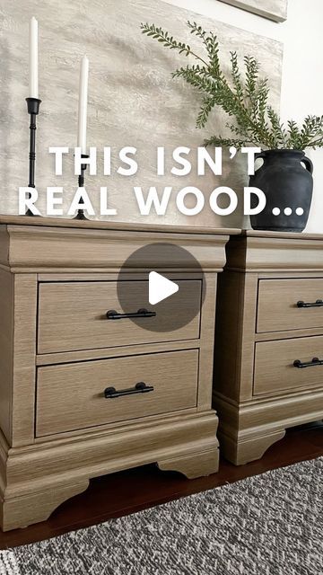 Faux Wood Dresser Makeover, Paint That Looks Like Wood, Faux Wood Painting Technique, Wood Look Paint, Faux Painted Wood, Wood Makeover, Wood Painting Techniques, Faux Wood Paint, Faux Wood Finish