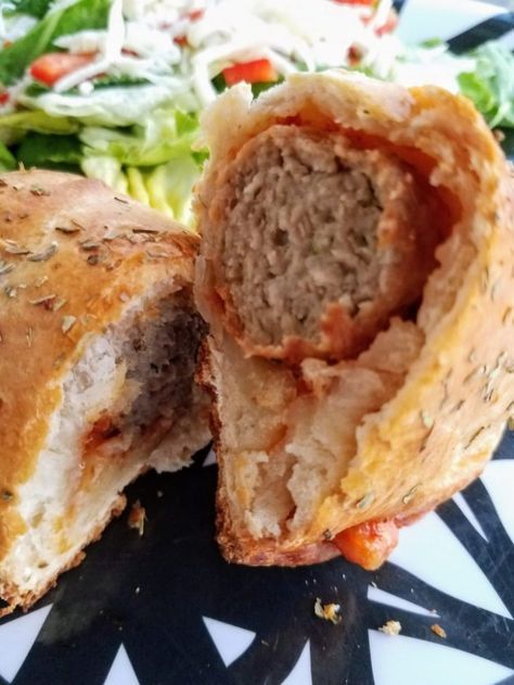 Meatball Calzone Recipe, Calzones With Pizza Dough, Meatball Calzone, Calzone Recipe Easy, Calzone Recipe, Salad Rolls, Meatballs Easy, Dinner This Week, Easy Weeknight Dinner