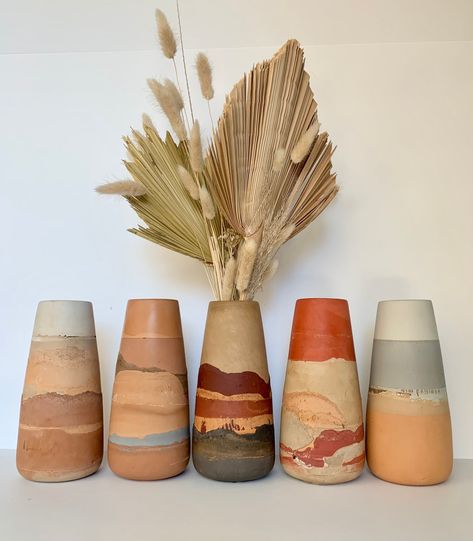 Desert Home Decor, Boho Pottery, Southwestern Modern, Pottery Home Decor, Vase Boho, Minimalist Vase, Boho Vase, Desert Chic, Desert Decor