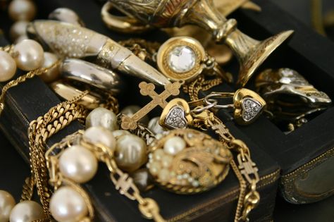 Relevance of Jewelry Throughout History - Onecklace Citrine Meaning, Antiques Value, Opal Meaning, Metal Jewellery, 1960s Jewelry, Antique Locket, Fake Jewelry, What Is The Difference Between, Retro Jewelry