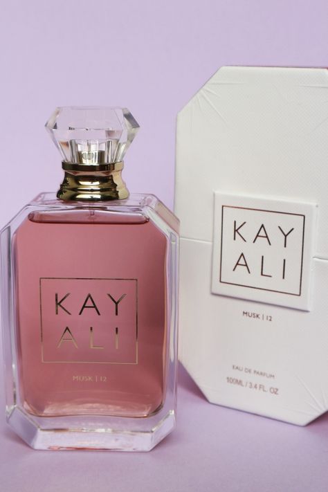 huda beauty kayali musk review @hudabeauty #hudabeauty Best Kayali Perfume, Kai Ali Perfume, Kay Ali, Kayali Perfume, My Perfume Collection, Koleksi Parfum, New Perfume, Perfume Display, Marc Jacobs Daisy