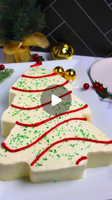 Maddison Koutrouba on Instagram: "Giant Little Debbie Tree Cake!!! 🤎 I had so much fun making this recipe, you can find the full recipe on my website, link in bio! 🎄" Giant Little Debbie Christmas Tree Cake, Little Debbie Christmas Tree Cakes Cake, Christmas Tree Shaped Cake, Little Debbie Christmas Tree Cake Recipe, Little Debbie Tree Cake, Christmas Tree Cupcake Cake, Little Debbie Tree, Little Debbie Christmas Tree Cakes, Little Debbie Christmas Tree