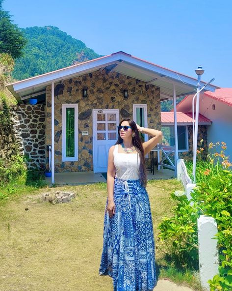 Escaping reality one mountain at a time 🌄 . . Location - Dhanaulti @greenforestresorts Sunglasses - @4flaunt_ 💙 Let me know what kind of a person are you? ⬇️ [ mountains, hills, travel, trip, travel blogger, dhanaulti, mussoorie, hill stations, beautiful captures, travel moments, places to visit ] Hillstation Travel Outfit, Escaping Reality, Mussoorie, Travel Moments, Ooty, Hill Station, Travel Trip, Outfit Idea, Travel Outfit