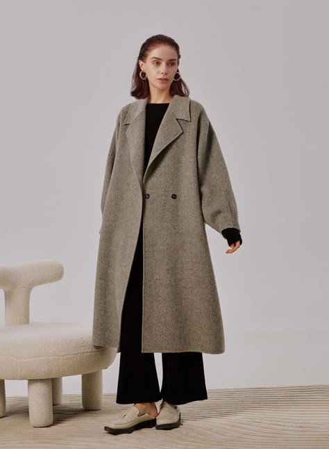 Stylish In Winter, Timeless Fashion Pieces, Oversized Wool Coat, Mens Lounge Pants, Cashmere Outfits, Maxi Slip Dress, Wool Blend Coat, Sweatshirt Dress, Hoodie Dress