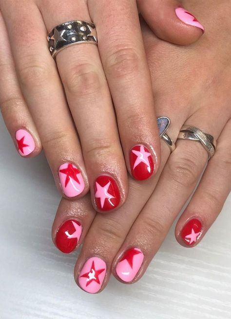 star nails, starburst nails, nail trends, starburst acrylic nails, star nails design, star nails y2k, nail art with stars 2 Colour Nails Design, Nail Art Inspo For Short Nails, Take My Picture Nails, Short Acrylic Nail Styles, Pink Nails With Red Stars, Pink Star Nails Short, Short Star Nail Designs, Red And Pink Star Nails, White Funky Nails