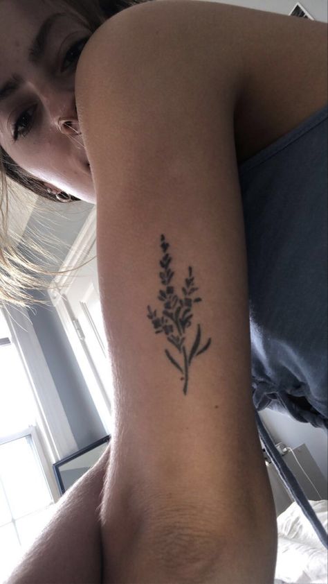 Lilacs Tattoo Black And White, Lilac Hand Tattoo, Colorado Blue Columbine Tattoo, Lilac Flower Tattoo Simple, Lark Spur Flower Tattoo, California Tattoo Ideas For Women, Washington Lilac Tattoo, Lilac Tree Tattoo, Small Lilac Tattoo