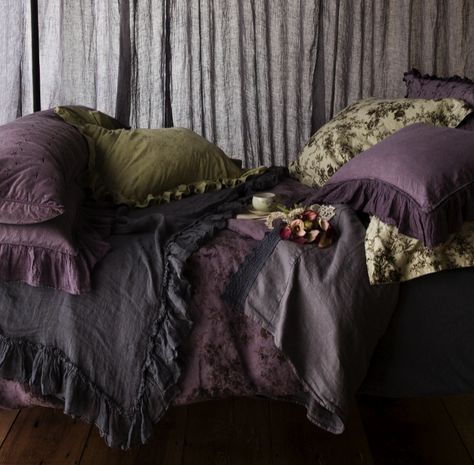 Bella Notte Linens 2008 Photo Shoot Bella Notte Linens, Chambre Inspo, Bed Scarf, Purple Bedding, Shabby Chic Bedding, Purple And Green, Beautiful Bedding, Dream Bedroom, Bedroom Inspo