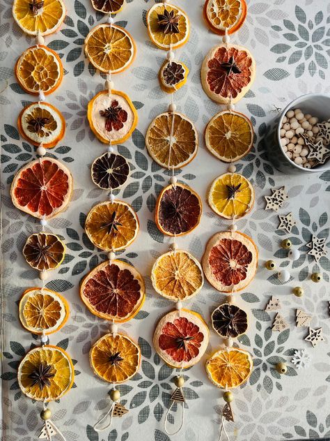 Fall Citrus Garland, Swag Table, Citrus Garland, Holiday Decor Trends, Large Door Wreaths, Fruit Garland, Solstice Party, Fireplace Garland, Fall Swags