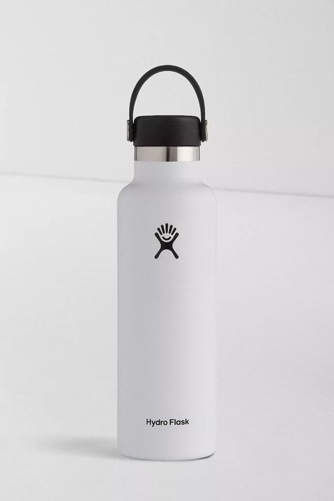 White Hydro Flask, 8th Grader, Hydro Flask Bottle, Preppy School Supplies, Slim Water Bottle, Black Water Bottles, White Water Bottle, Hydro Flask Water Bottle, Flask Water Bottle