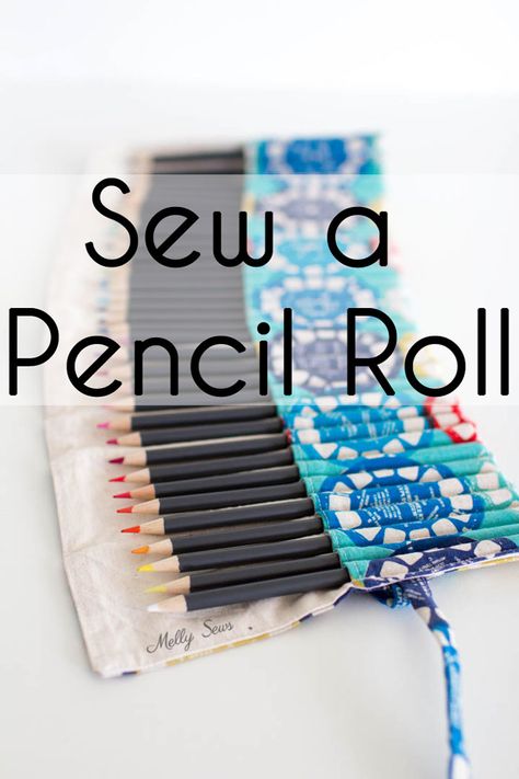 Diy Pencil Roll, Crayon Roll Tutorial, Roll Up Pencil Case, Holiday Hand Towels, Melly Sews, Diy Crayons, Diy Pencil Case, Crayon Roll, Pencil Roll