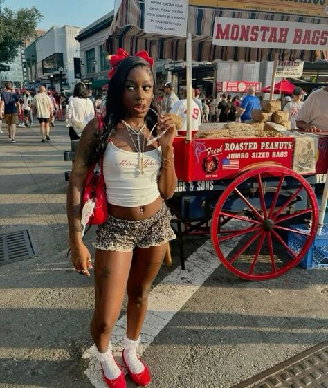 Fair Outfit Ideas Carnival Summer, Fair Outfit Ideas, Fair Outfit, Plus Size Baddie Outfits, Fair Outfits, Flag Outfit, Homecoming Outfits, Dressy Casual Outfits, Earthy Outfits