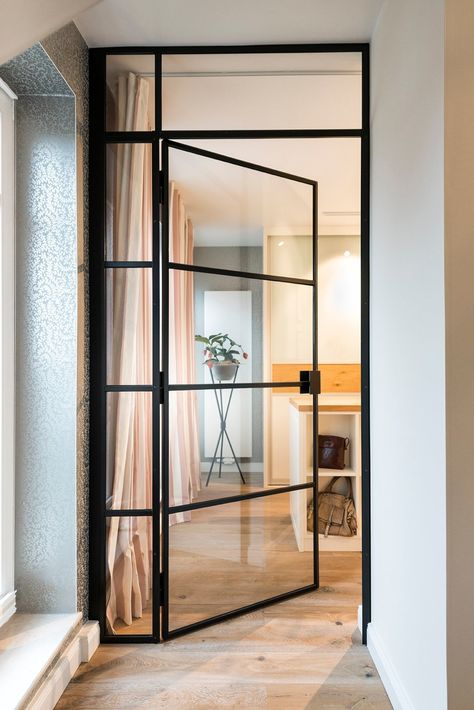 Crittal Doors, Loft Door, Porte In Ferro, Doors Interior Modern, Glass Doors Interior, Door Design Interior, Room Doors, Internal Doors, Steel Doors